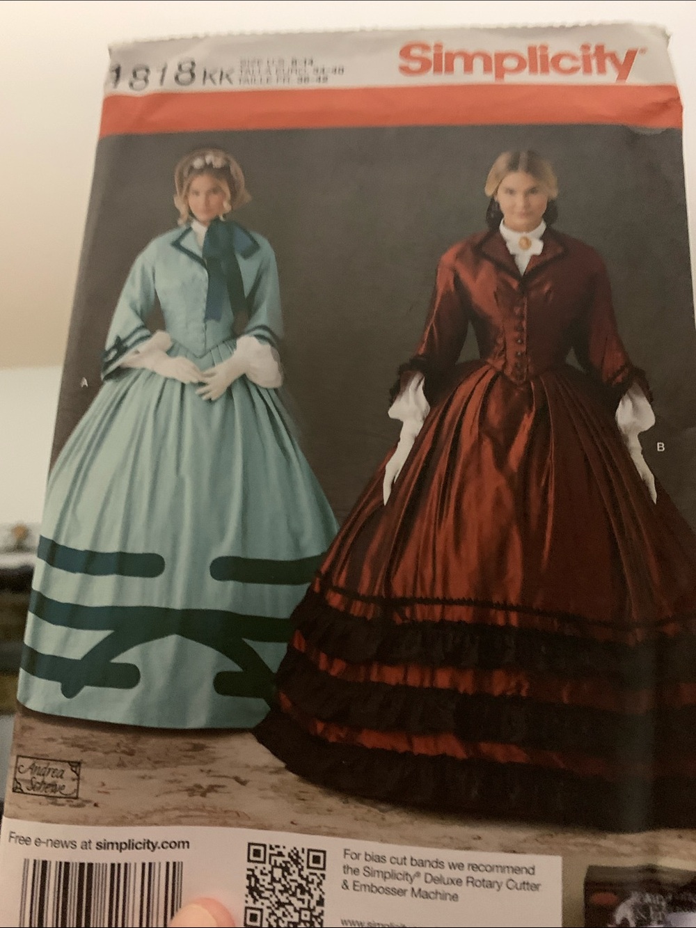 Simplicity 1818 Women's Historical Gowns Pattern. Uncut. Size 8-14.